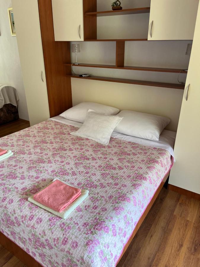 Apartmani Sekana スタリグラード エクステリア 写真