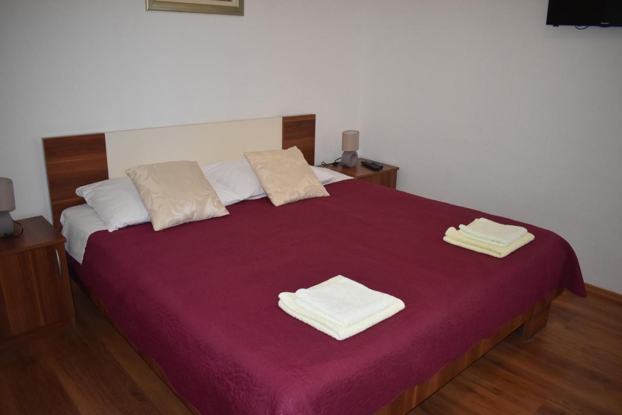 Apartmani Sekana スタリグラード エクステリア 写真
